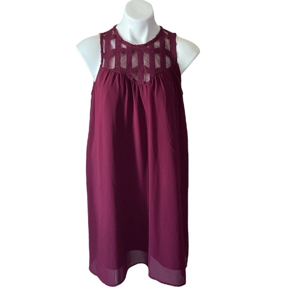Charming Charlie Maroon Sleeveless Knee Length Shift Dress